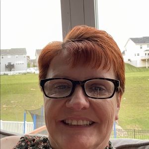 Meet your Posher, Valerie